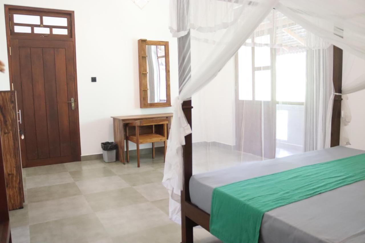 Plantation Surf Inn&Restaurant Midigama-Est Chambre photo