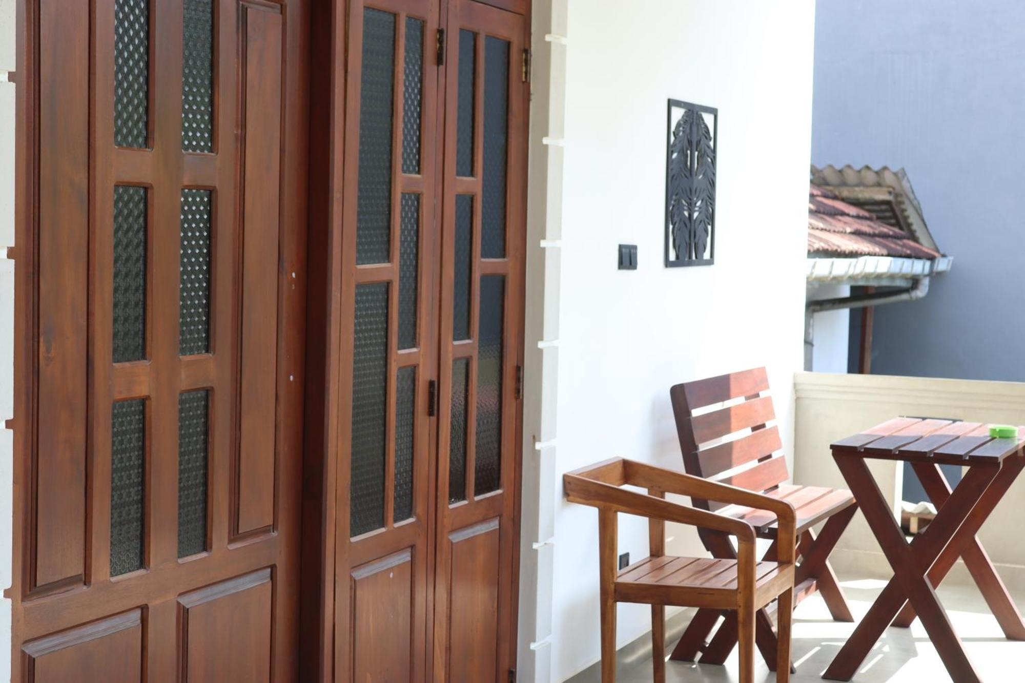 Plantation Surf Inn&Restaurant Midigama-Est Extérieur photo